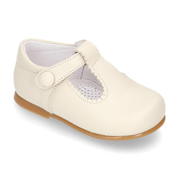 Classic Nappa Leather shoes with T-strap in Ivory