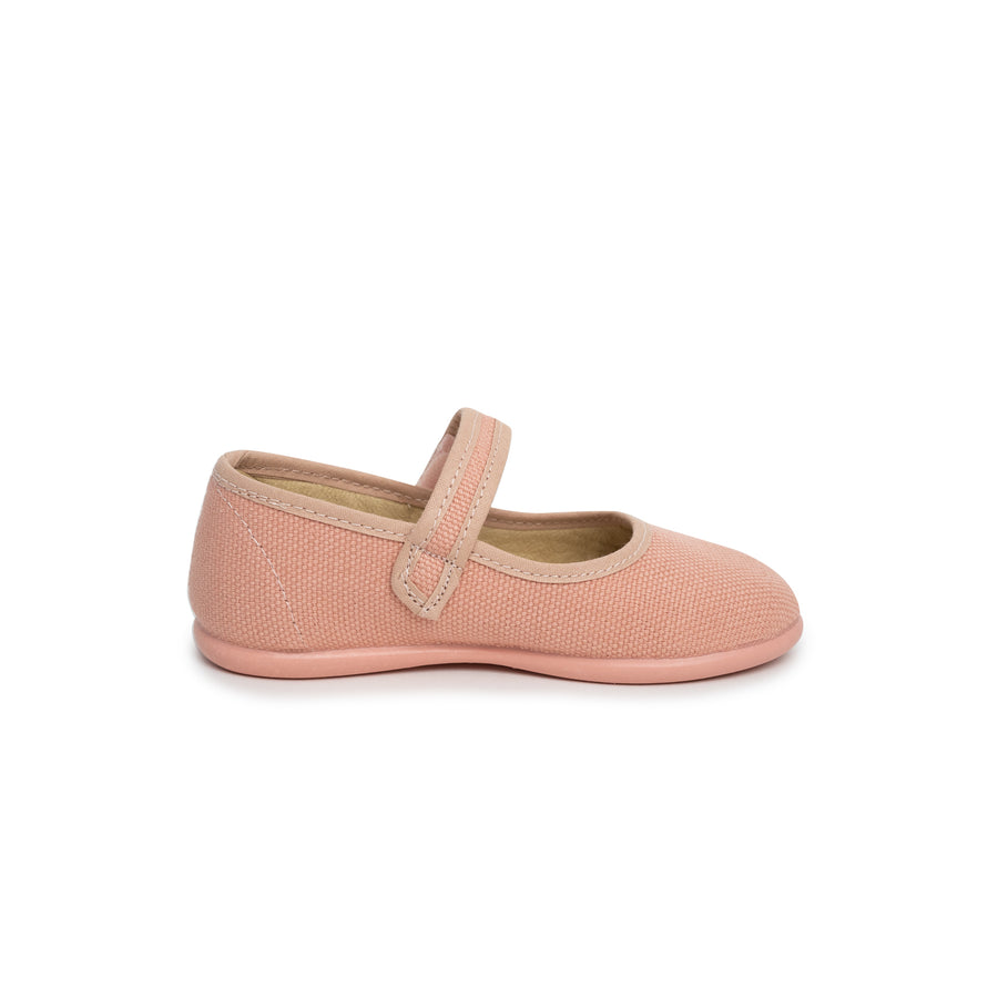 Mary Janes in Ballerina Pink